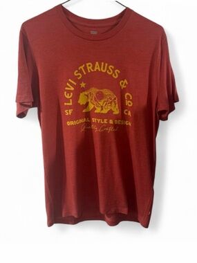 NWT Men’s Vintage Design Levi's Red Graphic T-Shirt Size Medium